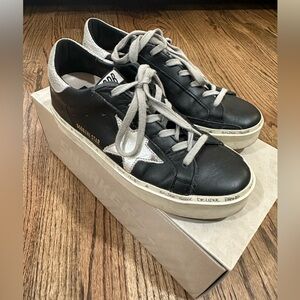 Golden Goose black leather Hi Star
